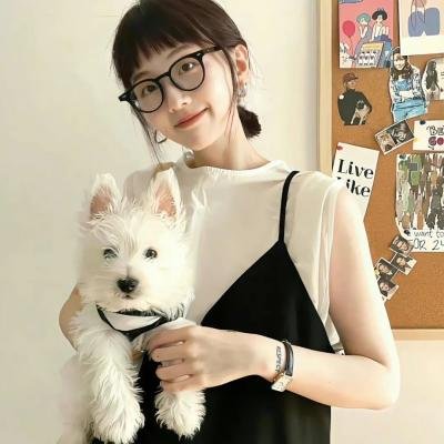 聪明的金发美女